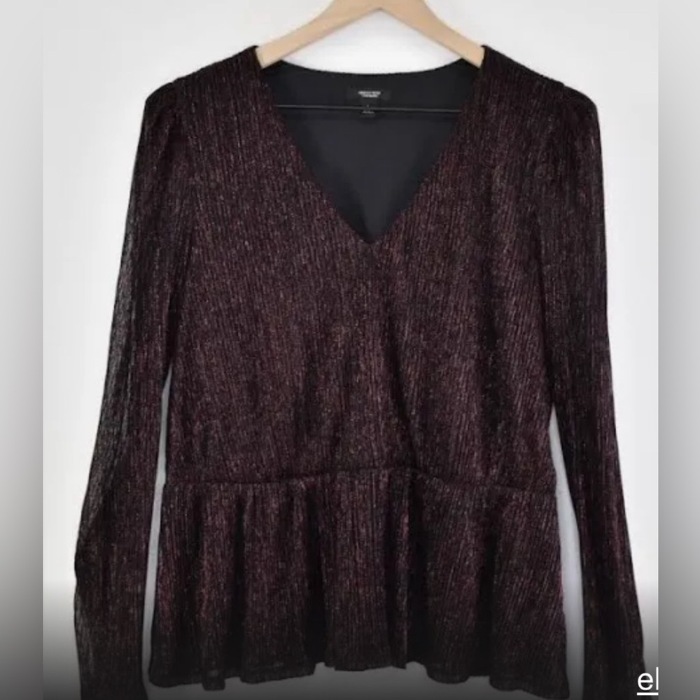 Simply Vera glittery peplum top